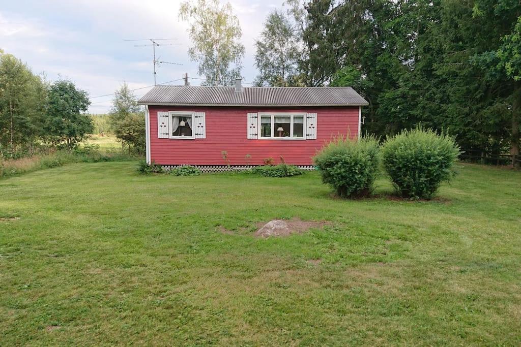 Stuga Vad Vatten Åsarp المظهر الخارجي الصورة