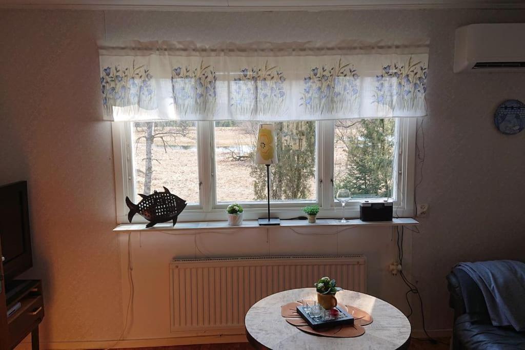 Stuga Vad Vatten Åsarp المظهر الخارجي الصورة